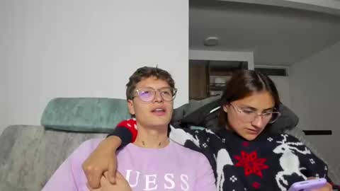 A Sexy Couple online show from 26, 1, 2025