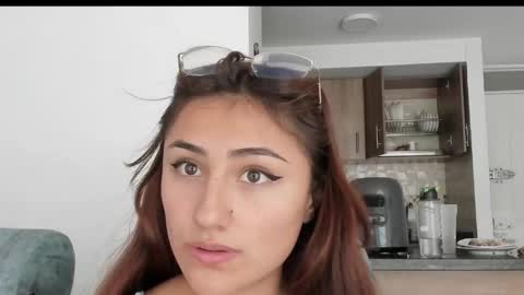 A Sexy Couple online show from 9, 2, 2025