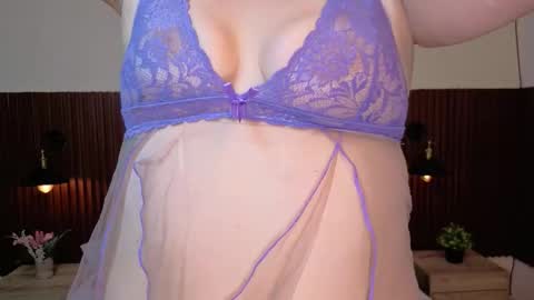 Abby Lee  online show from 13, 3, 2026