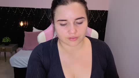 Abby Lee  online show from 5, 4, 2026