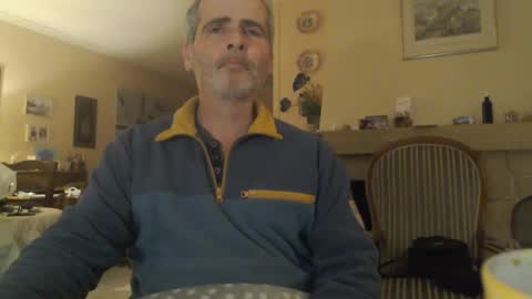 Aalex1717 online show from 9, 1, 2025