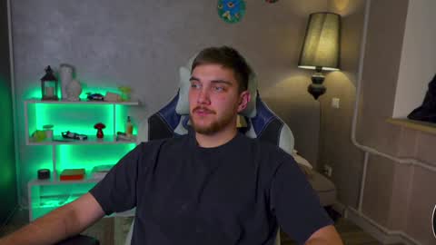 Alex online show from 11, 1, 2025