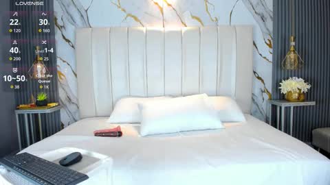 A R I A L  online show from 12, 11, 2025