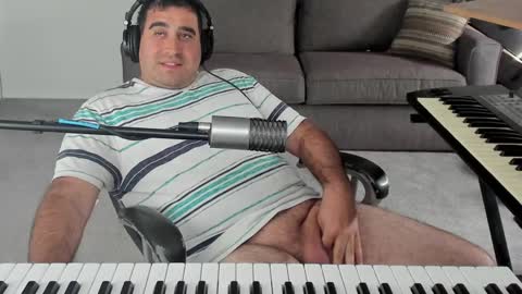 Aaron online show from 25, 1, 2025