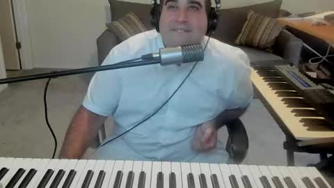 Aaron online show from 27, 9, 2025