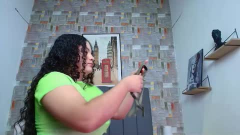 Snapshot of aaron_antonella_mds chatting on 25, 2, 2026 Aaron y Antonella online show from 25, 2, 2026