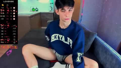 Aaron Bang online show from 12, 10, 2025