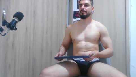 Aaron kwok online show from 6, 11, 2025