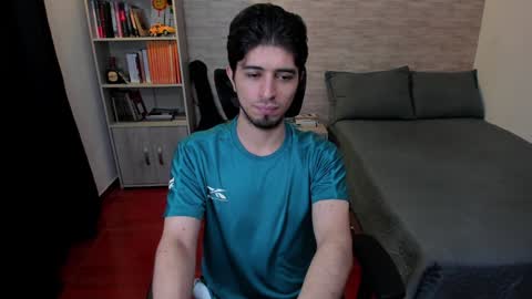 Aaron online show from 1, 2, 2025