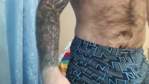 Snapshot of aaron_royal chatting on 11, 12, 2024 Davin tayl online show from 11, 12, 2024