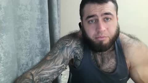 Snapshot of aaron_royal chatting on 10, 9, 2025 Davin tayl online show from 10, 9, 2025