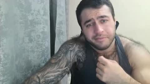 Snapshot of aaron_royal chatting on 2, 10, 2025 Davin tayl online show from 2, 10, 2025