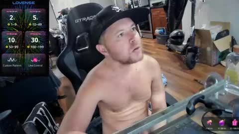 Snapshot of aaron_skye chatting on 19, 3, 2026 Aaron Skye online show from 19, 3, 2026