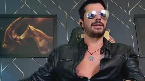 Aaron online show from 7, 3, 2026