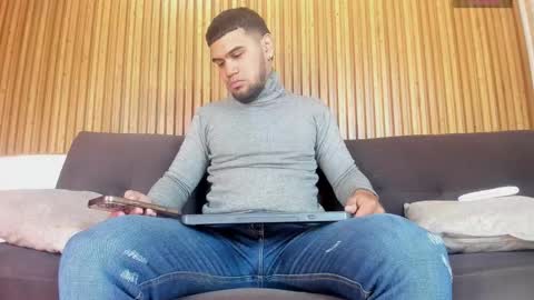 Snapshot of aaronhunter__ chatting on 23, 3, 2026 ig aaron hunter123 online show from 23, 3, 2026