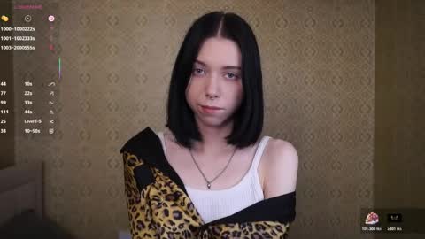 Snapshot of aasuwishh chatting on 3, 5, 2026 aasuwishh online show from 3, 5, 2026