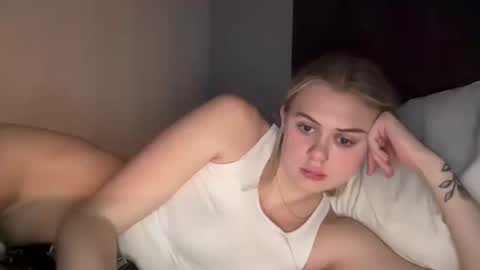 ababyy2901 online show from 4, 11, 2025