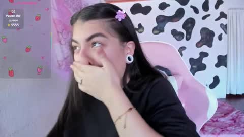 Snapshot of abbie_senjen chatting on 20, 9, 2025 April online show from 20, 9, 2025