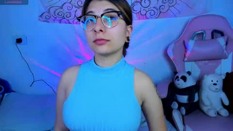 Snapshot of abbie_senjen chatting on 14, 5, 2026 April online show from 14, 5, 2026