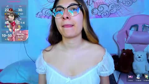 Snapshot of abbie_senjen chatting on 27, 5, 2026 April online show from 27, 5, 2026