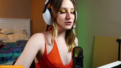 Snapshot of abbiesykes chatting on 19, 9, 2025 abbiesykes online show from 19, 9, 2025