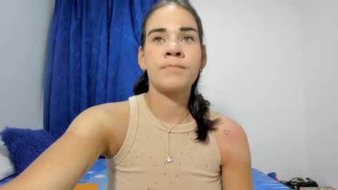 Snapshot of abby_connie chatting on 15, 5, 2026 Abby Connie online show from 15, 5, 2026