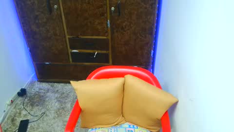 Snapshot of abby_johnson_cute chatting on 16, 10, 2025 abby online show from 16, 10, 2025