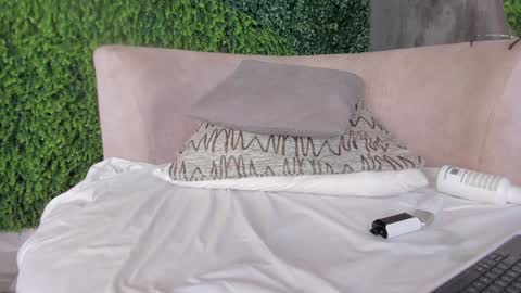 A B B Y online show from 4, 2, 2025