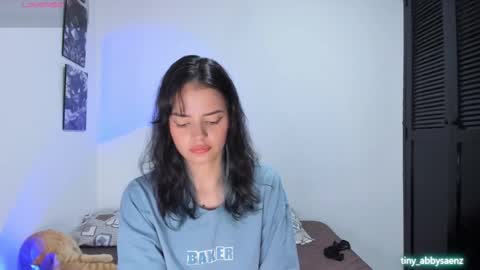 Abby Saenz online show from 14, 9, 2025