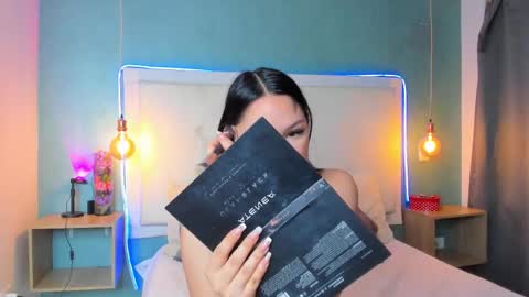 Abby Dixon  online show from 5, 3, 2026