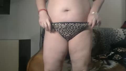 Snapshot of abbydoll4xxx chatting on 10, 1, 2025 abby online show from 10, 1, 2025
