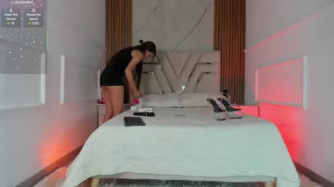 Abby Evans online show from 17, 12, 2025