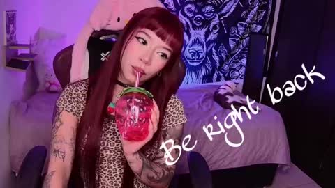 Snapshot of abbylizzyxx chatting on 23, 10, 2025 Abby Lizzy online show from 23, 10, 2025