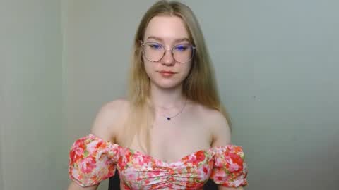 Abby Lovense is active online show from 7, 7, 2026
