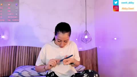 Snapshot of abbysweet1_ chatting on 7, 6, 2026 Abigail online show from 7, 6, 2026