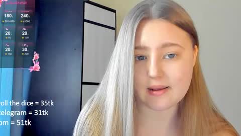 Snapshot of abbywyte chatting on 23, 2, 2025 Abby Stream at Sat Sun Mon Fri online show from 23, 2, 2025