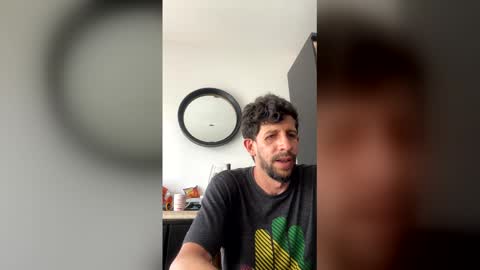 Snapshot of abcdisenio85 chatting on 6, 4, 2026 Chuk online show from 6, 4, 2026