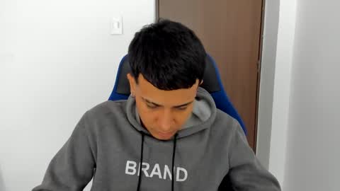 Independence model AbelAsburgo online show from 5, 1, 2025