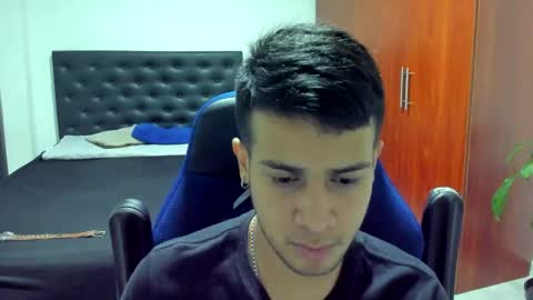 Independence model AbelAsburgo online show from 22, 10, 2025