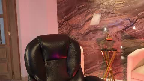 Snapshot of abellacroft chatting on 17, 7, 2026 Abella online show from 17, 7, 2026