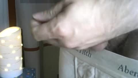 Snapshot of abercrombieguy22 chatting on 25, 5, 2026 AbercrombieGuy22 online show from 25, 5, 2026