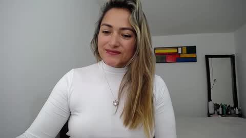 ximena online show from 27, 1, 2025