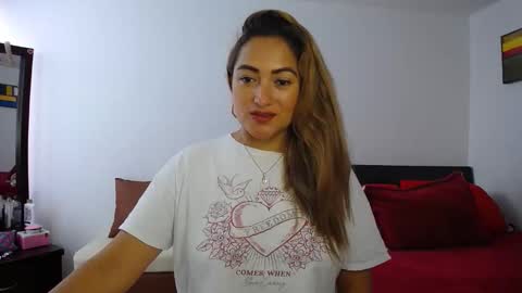 ximena online show from 13, 4, 2026