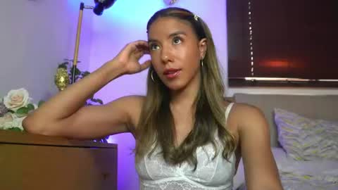 Snapshot of abiee__ chatting on 19, 6, 2026 Abie online show from 19, 6, 2026