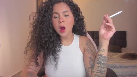 Snapshot of abigaill_13 chatting on 28, 12, 2024 Abigail online show from 28, 12, 2024