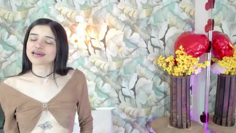 Abigail  online show from 12, 11, 2025