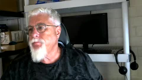 abigspermdonor online show from 28, 10, 2025