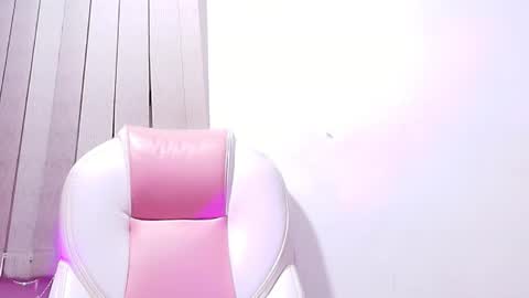 Snapshot of abiigail_fox chatting on 9, 9, 2025 Abigail online show from 9, 9, 2025