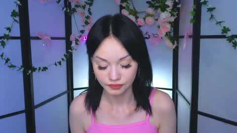 Lily online show from 12, 5, 2026