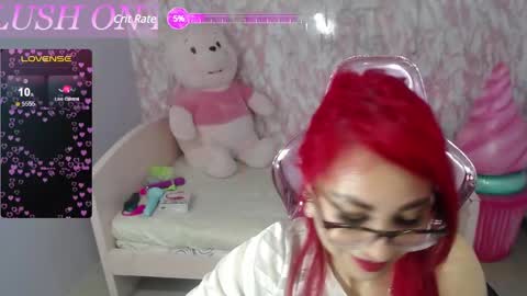 abril_ch_ online show from 2, 3, 2025